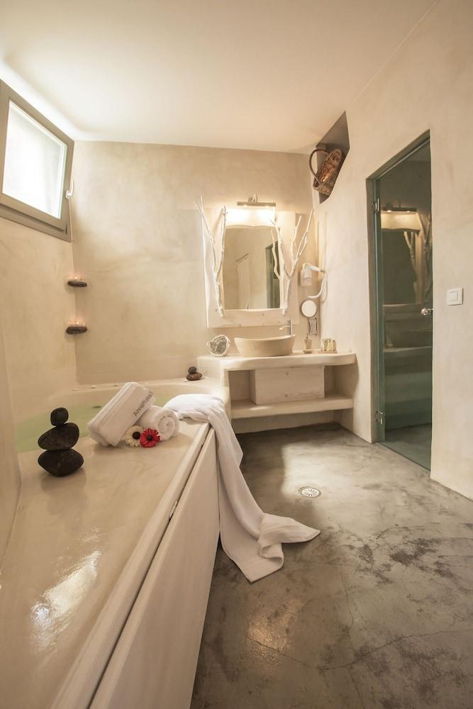 Love Nest Villa Akrotírion Dış mekan fotoğraf
